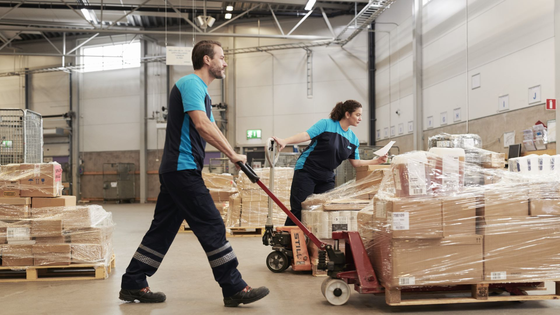 IMG-深圳众瑞供应链管理有限公司 一体化跨境物流服务专家